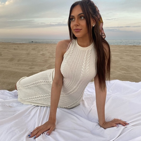 Zara Midi Dress - Picture 2 of 4